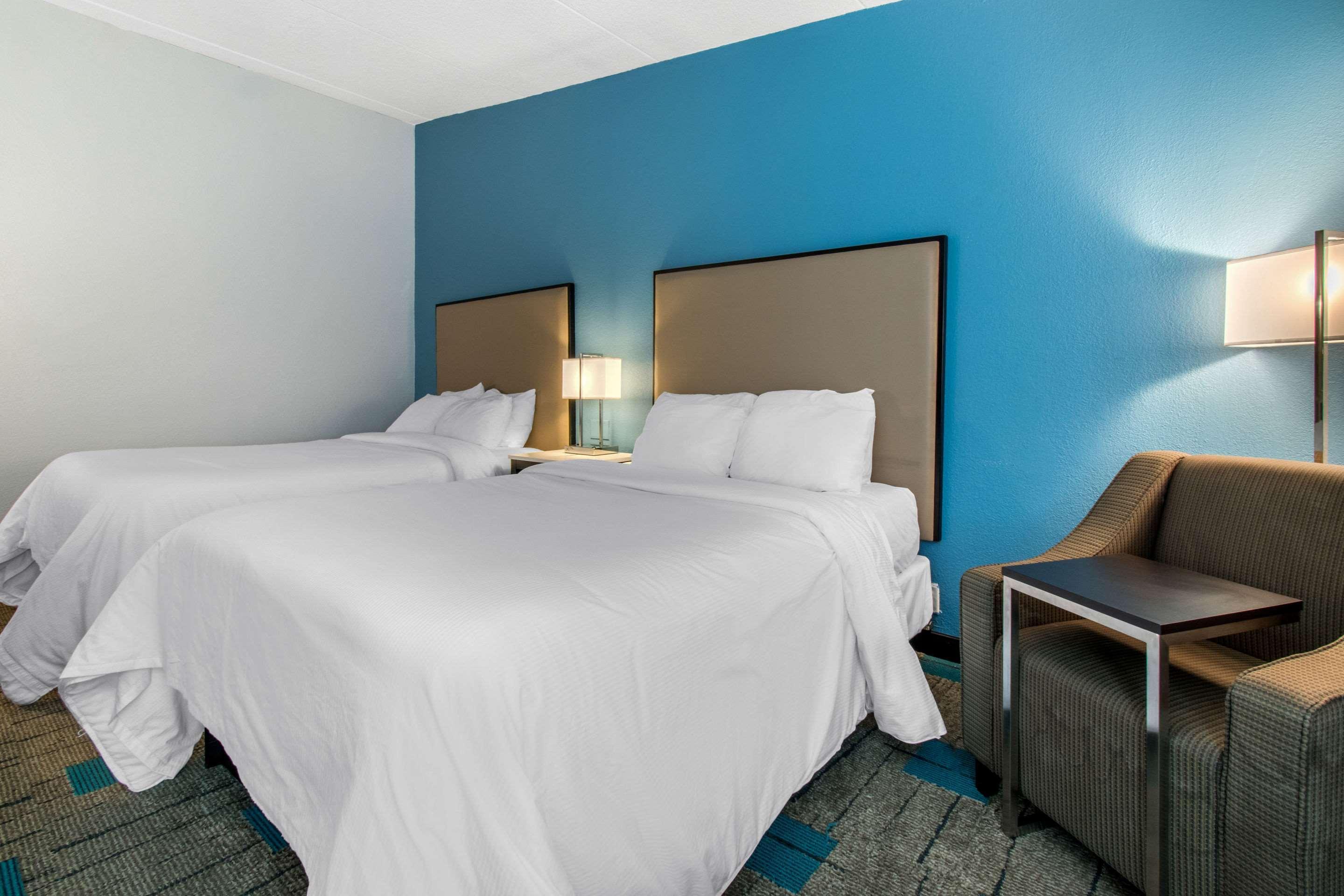 Hawthorn Extended Stay By Wyndham Chambersburg Exterior photo