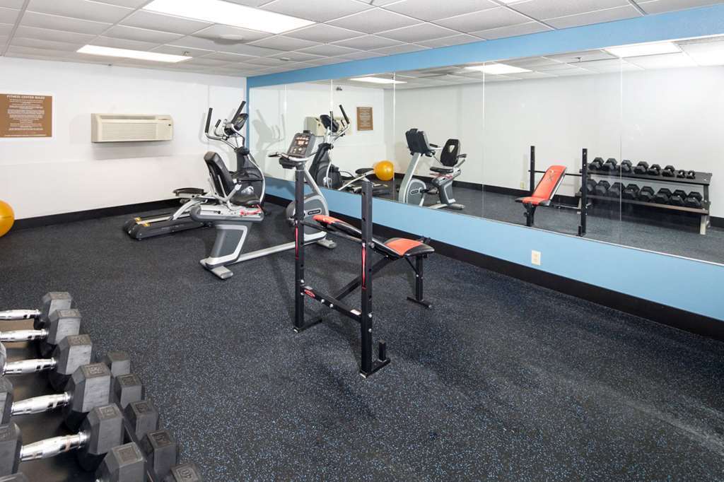 Hawthorn Extended Stay By Wyndham Chambersburg Facilities photo